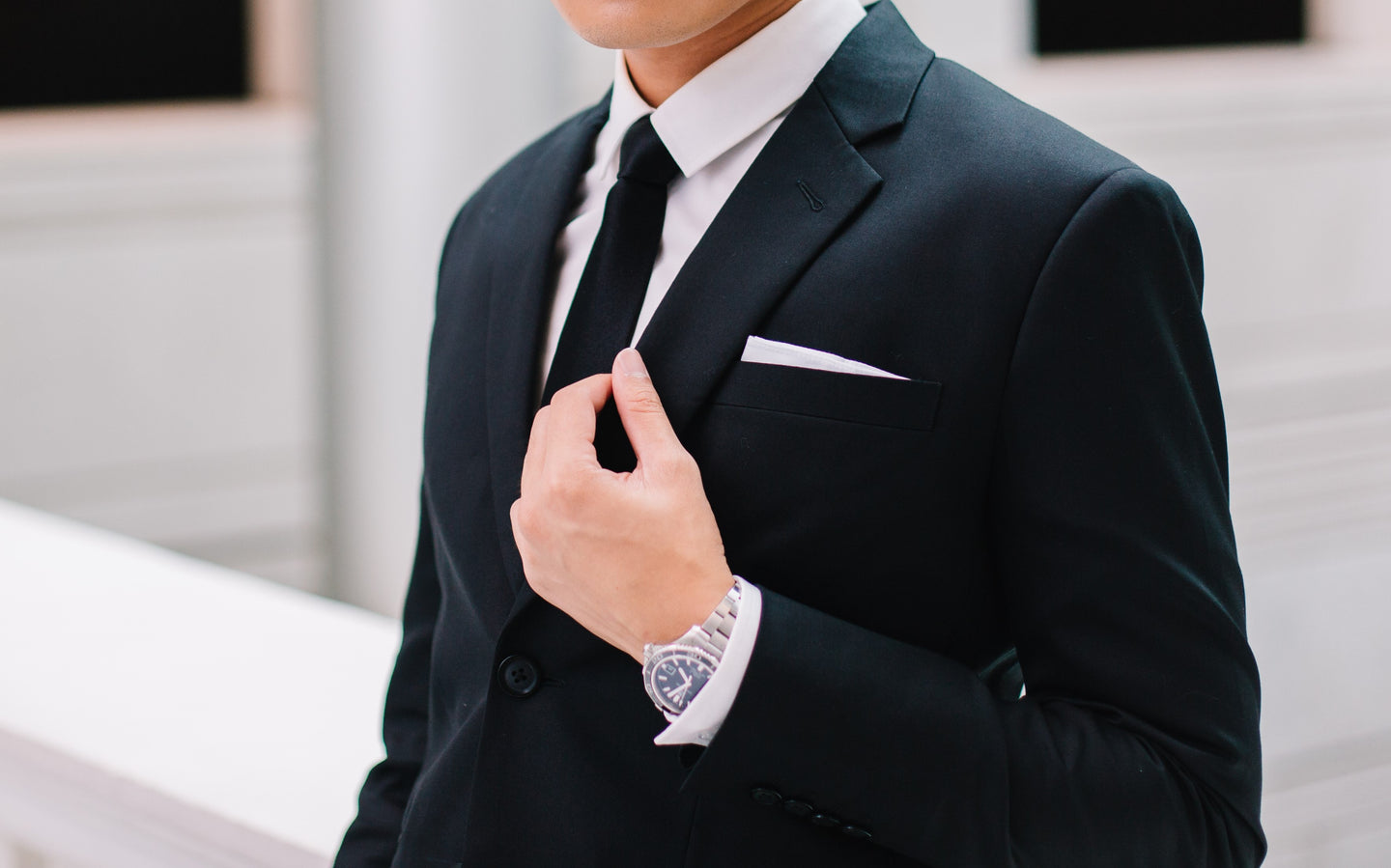 The Significance of Suits in the Entertainment Industry - Tailors Mark